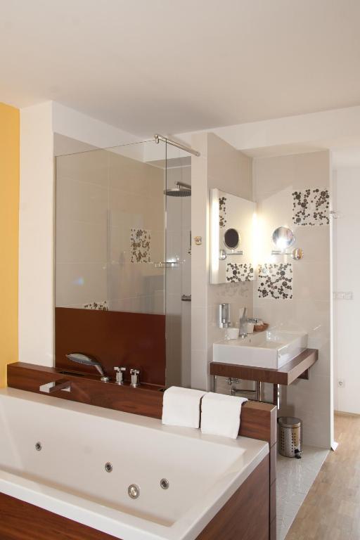 Hotel Weinresidenz Sonnleitner - Adults Only à Furth bei Gottweig Chambre photo