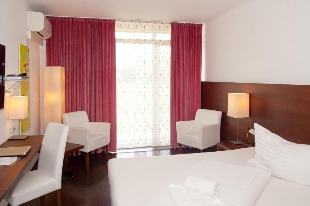 Hotel Weinresidenz Sonnleitner - Adults Only à Furth bei Gottweig Chambre photo
